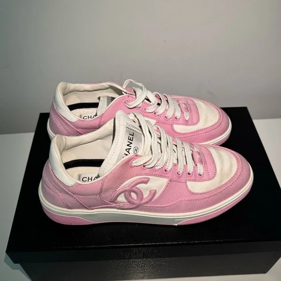CHANEL Pink and White Women's Shoes - Picture 7 of 10
